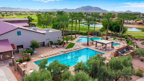 Exterior - 4662 E Blue Spruce Ln, Gilbert, AZ 85298 photo 7 of 11