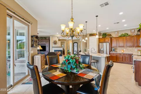Dining - 4662 E Blue Spruce Ln, Gilbert, AZ 85298 photo 2 of 3