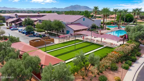View/Area - 4662 E Blue Spruce Ln, Gilbert, AZ 85298 photo 3 of 10