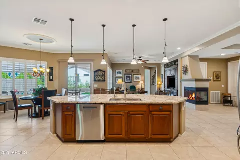 Kitchen - 4662 E Blue Spruce Ln, Gilbert, AZ 85298 photo 1 of 5