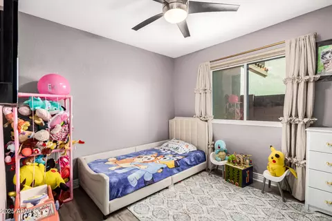 819 E Audrey Ln, Phoenix, AZ 85022 photo 12