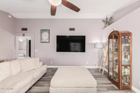 819 E Audrey Ln, Phoenix, AZ 85022 photo 3