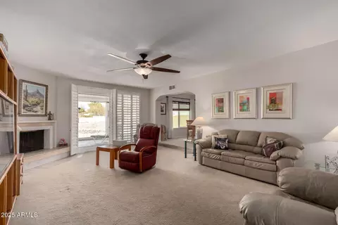 Living - 1202 E Winged Foot Rd, Phoenix, AZ 85022 photo 1 of 3