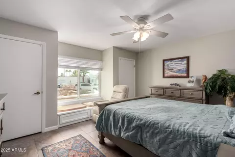 Bedroom - 1202 E Winged Foot Rd, Phoenix, AZ 85022 photo 3 of 4