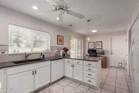 Kitchen - 1202 E Winged Foot Rd, Phoenix, AZ 85022 photo 1 of 3
