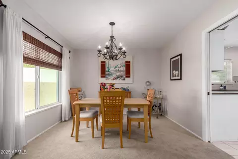 Dining - 1202 E Winged Foot Rd, Phoenix, AZ 85022 photo 1 of 1