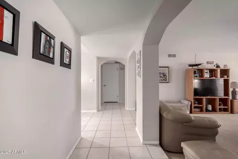 Entry Way - 1202 E Winged Foot Rd, Phoenix, AZ 85022 photo 2 of 2