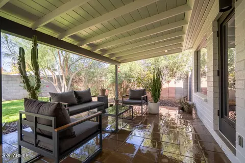 Exterior - 4530 N 9th Ave, Phoenix, AZ 85013 photo 3 of 7