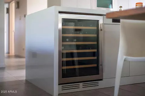 Kitchen - 4530 N 9th Ave, Phoenix, AZ 85013 photo 6 of 6