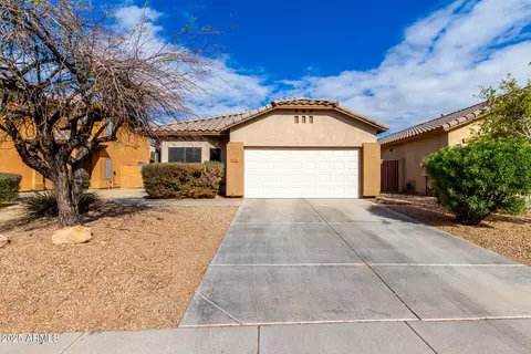 8850 W Laurel Ln, Peoria, AZ 85345