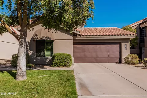 3238 E Ashurst Dr, Phoenix, AZ 85048 photo 2