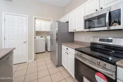 3131 E Legacy Dr #2101, Phoenix, AZ 85042 photo 5
