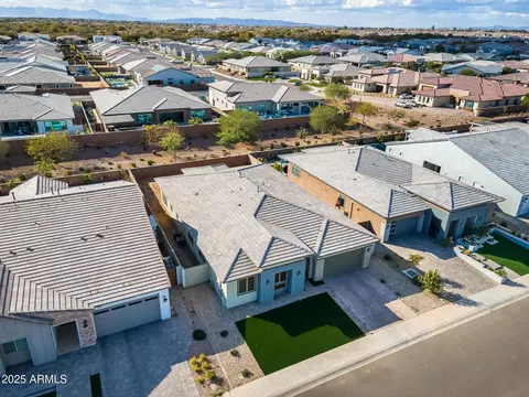 6336 S Granite St, Gilbert, AZ 85298 photo 7