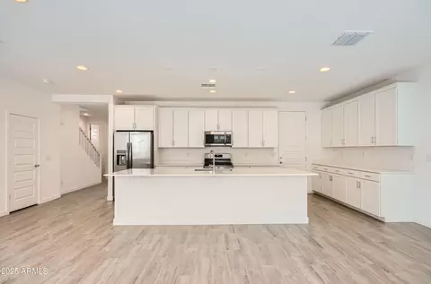 10209 E Ursula Ave, Mesa, AZ 85212 photo 5