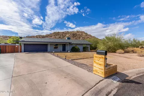 9005 E Grandview Dr, Mesa, AZ 85207 photo 4