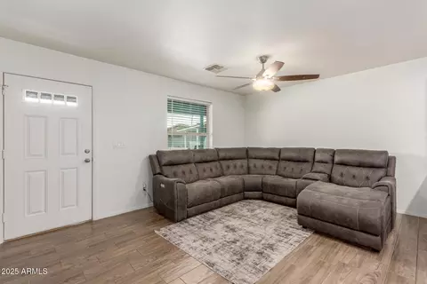 9005 E Grandview Dr, Mesa, AZ 85207 photo 11