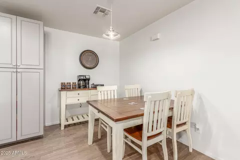 9005 E Grandview Dr, Mesa, AZ 85207 photo 14