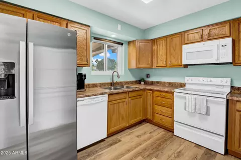 6329 E Dodge St, Mesa, AZ 85205 photo 9