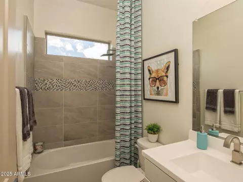2038 W Union Park Dr, Phoenix, AZ 85085 photo 9