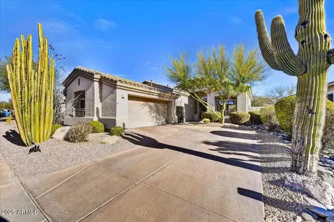5040 E Robin Ln, Phoenix, AZ 85054