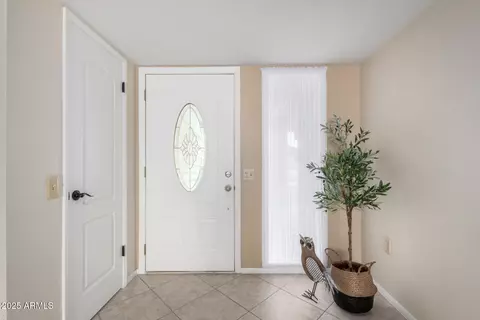 10118 W Concho Cir, Sun City, AZ 85373