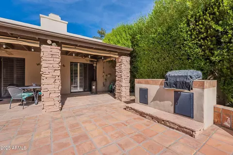 4091 E Round Hill Dr, Phoenix, AZ 85028 photo 7