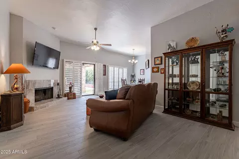 4091 E Round Hill Dr, Phoenix, AZ 85028 photo 22