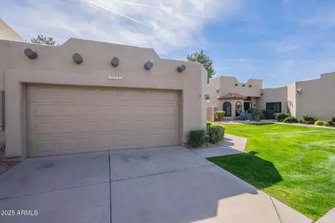 4091 E Round Hill Dr, Phoenix, AZ 85028 photo 18