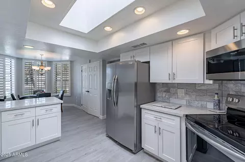 4091 E Round Hill Dr, Phoenix, AZ 85028 photo 33