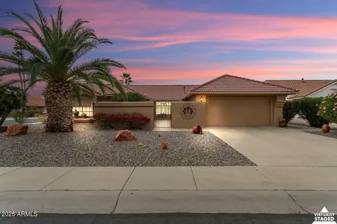 21604 N 146th Dr, Sun City West, AZ 85375