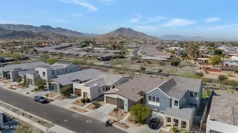 9422 S 7th Pl, Phoenix, AZ 85042 photo 27