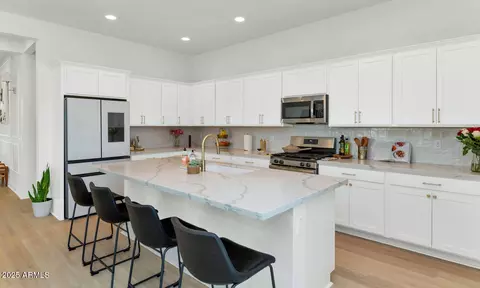 9422 S 7th Pl, Phoenix, AZ 85042 photo 11