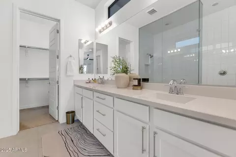 9422 S 7th Pl, Phoenix, AZ 85042 photo 14