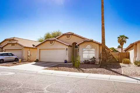 2323 E Aire Libre Ave, Phoenix, AZ 85022 photo 2