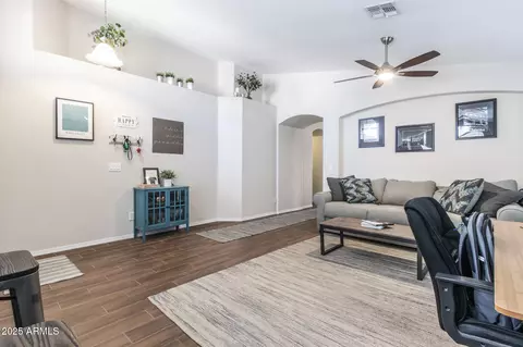 2323 E Aire Libre Ave, Phoenix, AZ 85022 photo 8