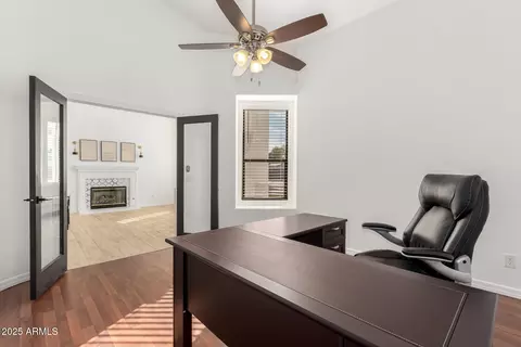 328 E Ivy St, Mesa, AZ 85201 photo 31