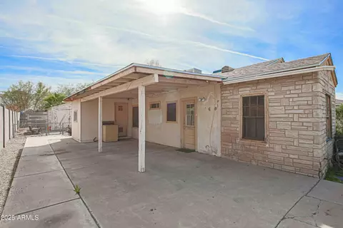 Exterior - 2237 E Windsor Ave, Phoenix, AZ 85006 photo 3 of 16