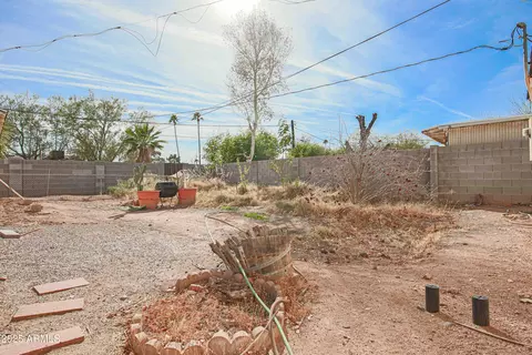 Exterior - 2237 E Windsor Ave, Phoenix, AZ 85006 photo 10 of 16
