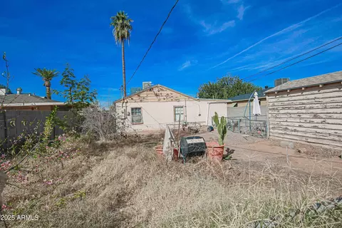 Exterior - 2237 E Windsor Ave, Phoenix, AZ 85006 photo 9 of 16