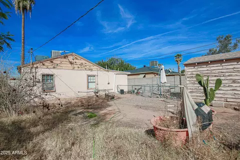 Exterior - 2237 E Windsor Ave, Phoenix, AZ 85006 photo 15 of 16