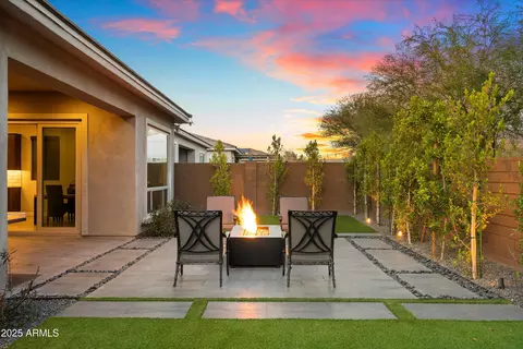 2843 E Los Gatos Dr, Phoenix, AZ 85050 photo 23