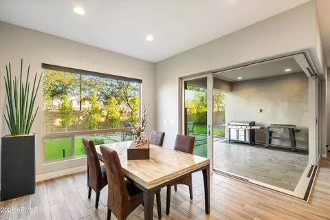 2843 E Los Gatos Dr, Phoenix, AZ 85050 photo 12