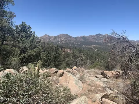 0 Monica Mine Rd #4B, Peeples Valley, AZ 86332
