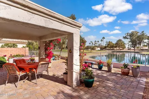17077 N Zuni Trl, Surprise, AZ 85374
