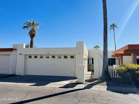 4765 W Mediterranean Dr, Glendale, AZ 85301