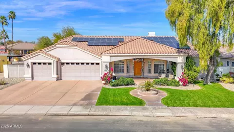 13534 Fairway Loop S, Goodyear, AZ 85395