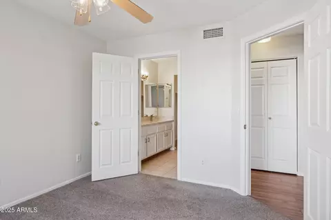 3301 Earll Dr #210, Phoenix, AZ 85018 photo 13