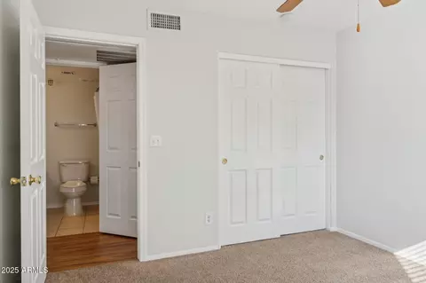 3301 Earll Dr #210, Phoenix, AZ 85018 photo 18