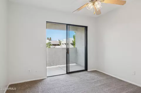 3301 Earll Dr #210, Phoenix, AZ 85018 photo 12