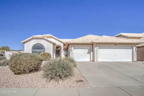 4206 E Cathedral Rock Dr, Phoenix, AZ 85044 photo 3